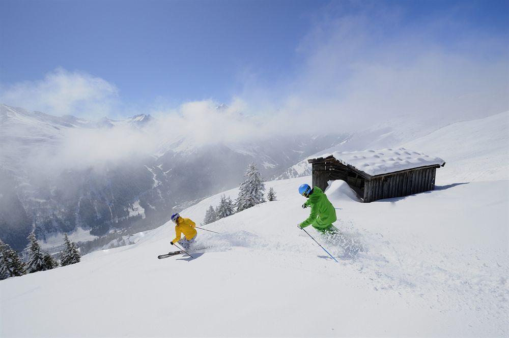 Raffl'S St. Antoner Hof Hotel Sankt Anton am Arlberg Buitenkant foto