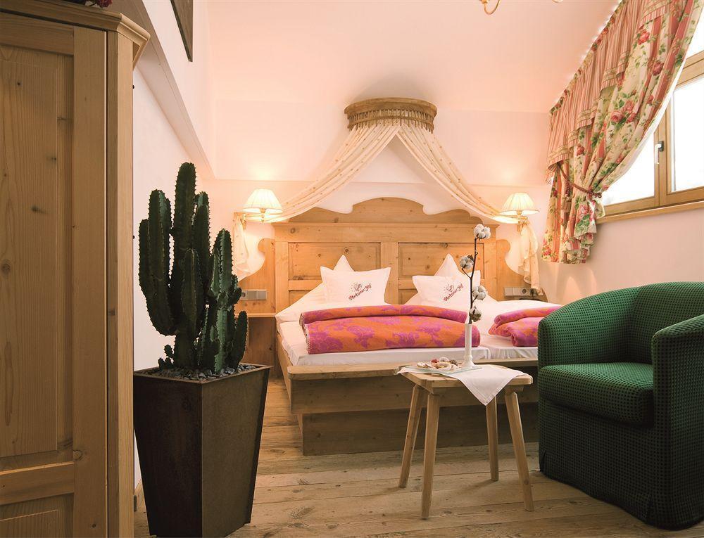 Raffl'S St. Antoner Hof Hotel Sankt Anton am Arlberg Buitenkant foto